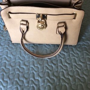 Like New Michael Kors Shoulder Handbag Crossbody